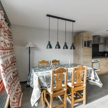 T3 Renove Au Pied Des Pistes Avec Parking - 1850 - Fr-1-514-46 *